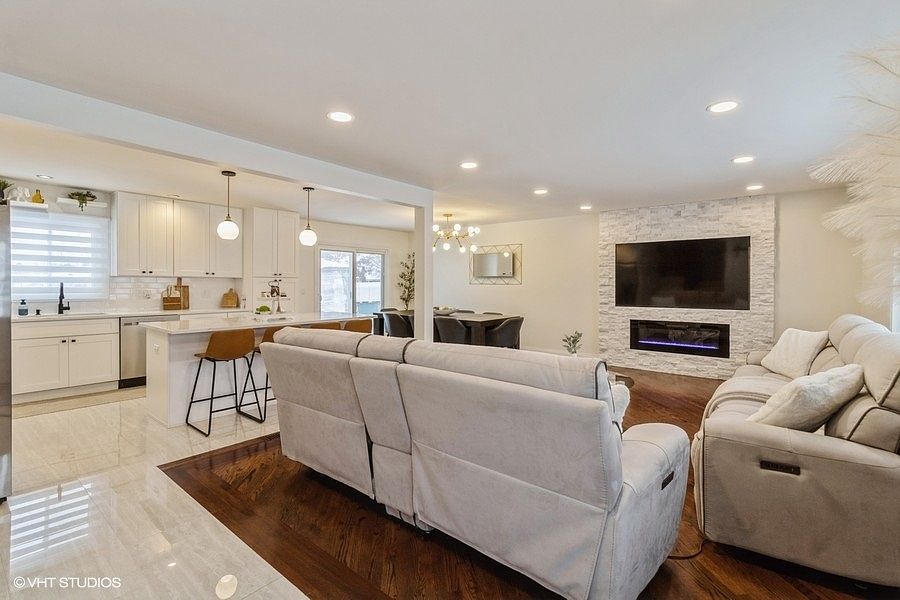 1760 W Jo Ann Ln, Addison, IL 60101 Zillow