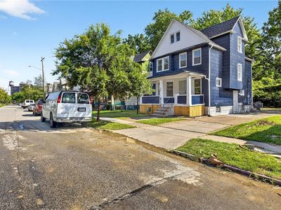 429 Arbor Rd, Cleveland, OH, 44108