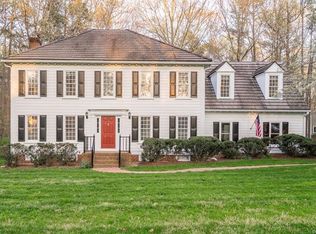 10821 Woodland Pond Pkwy, Chesterfield, VA 23838