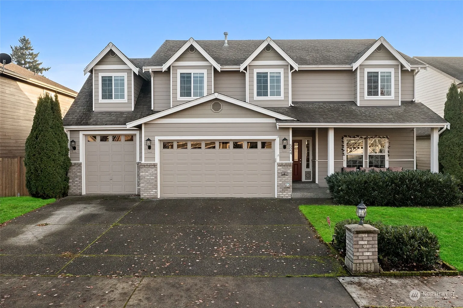 524 17th Court SE photo 1