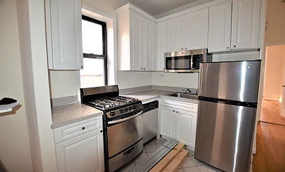 Rented by Manhattan Realty Group