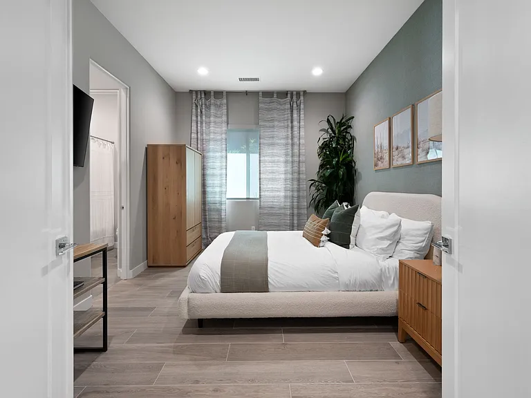 Jack and Jill Bedroom 2