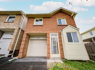 140 Spring Forest Sq, Toronto, ON M1S 4W8