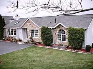 754 Stallion Dr, Auburn, PA 17922