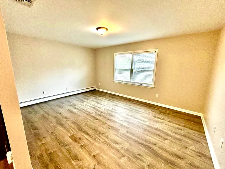 249 Union St #1 — Photo 7