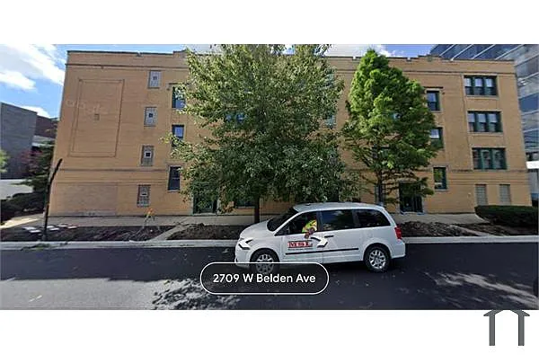 Building Photo - 2709 W Belden Ave #2