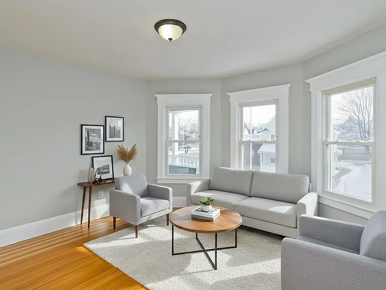 744 Carew St #1 — Photo 3