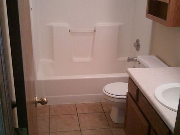 3906 NW 57th Bathroom