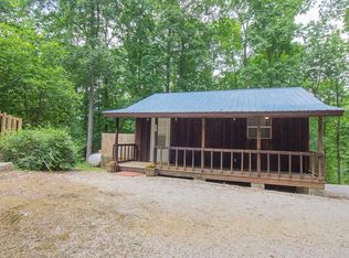321 Midnight Pass Rd, Wellington, KY 40387
