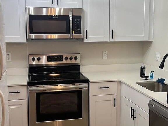 3rd image of 6230 N 33rd Ave Unit 104
