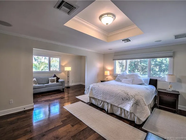 1871 NE Ocean Blvd #MAIN HOUSE — Photo 16