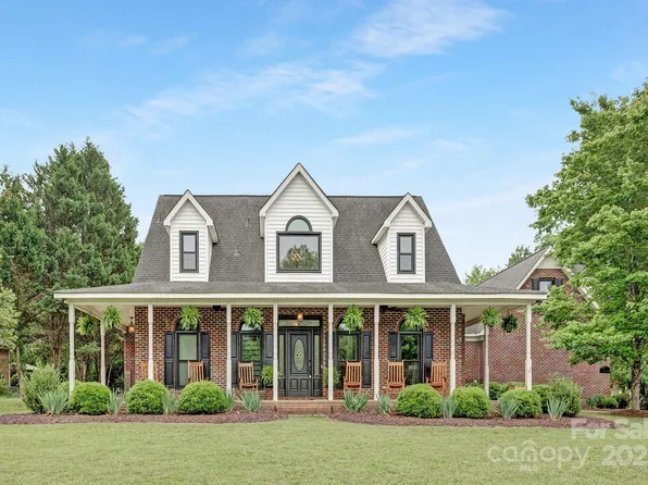 3300 Chancellor Ln, Monroe, NC 28110