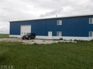 26306 E 3000 North Rd, Chenoa, IL 61726