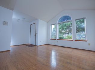 2127 W Xenia Ln, Bellingham, WA 98229