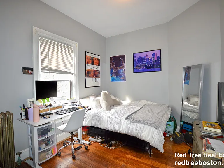 85 Surrey St #1B — Photo 9