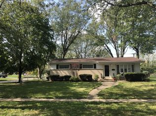 430 N Lincoln Ave, Villa Park, IL 60181