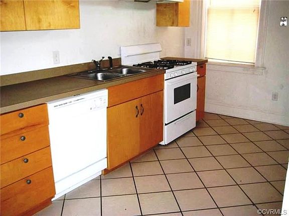 5th image of 804 W Clay St #A