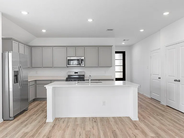 31546 Beacon Cove Trl — Photo 10