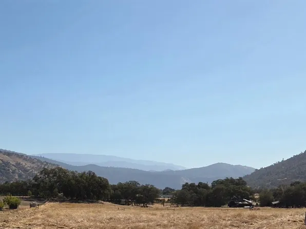 28946 Spring Valley Rd, Tollhouse, CA 93667