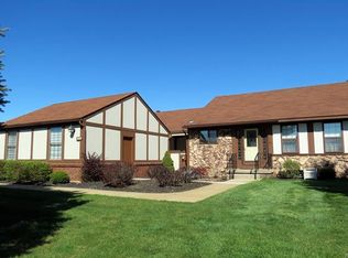 12157 Shenandoah Dr, South Lyon, MI