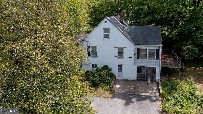 1st image of 12111 Daisy Ln