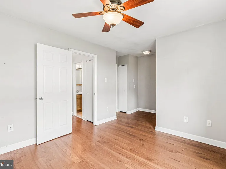 3820 Rolling Way — Photo 22