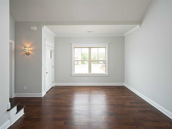 4th image of 3403 Fleeman Place Dr