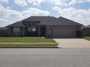 4767 W Tumbleweed St, Fayetteville, AR 72704