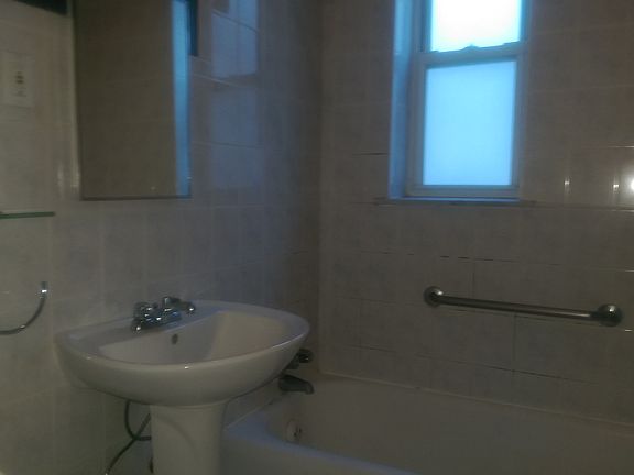 5th image of 1855 Ditmars Blvd APT 2B