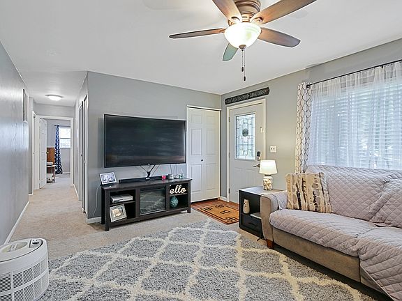 5th image of 2706 Lawndale Dr