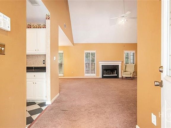 4th image of 125 Hampton Park Drive