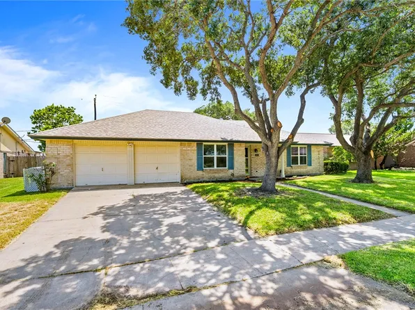 4513 Snead Dr, Corpus Christi, TX 78413