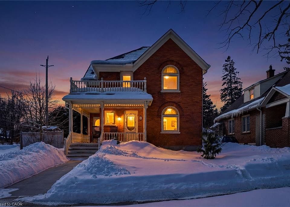 1st image of 19 Riverside Dr W