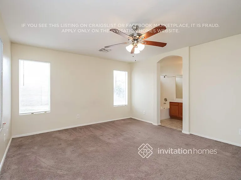 11013 W Augusta Ave — Photo 10