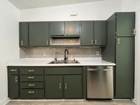 324 Stanford St, Las Vegas, NV 89107