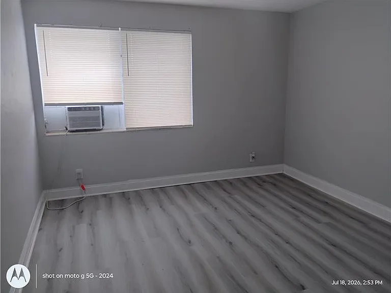 4321 Hallandale Beach Blvd — Photo 9