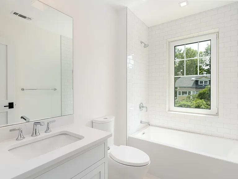 3903 Legation St NW — Photo 35