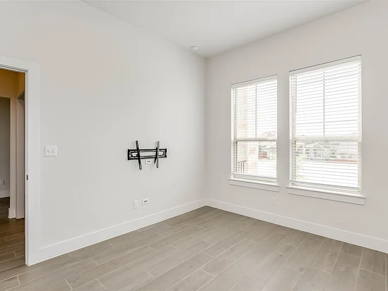5417 Flowing Brook Cv — Photo 23