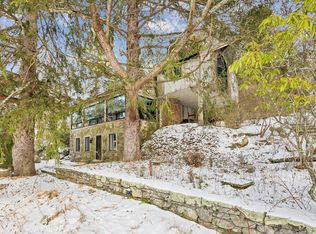 39 Old Snake Hill Rd, Pound Ridge, NY 10576