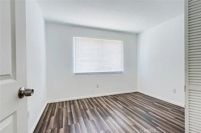 2 bed, 882 sqft, $2,150 — Photo 3