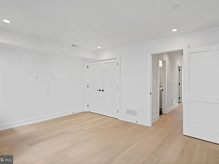 706 Latona St #I — Photo 18