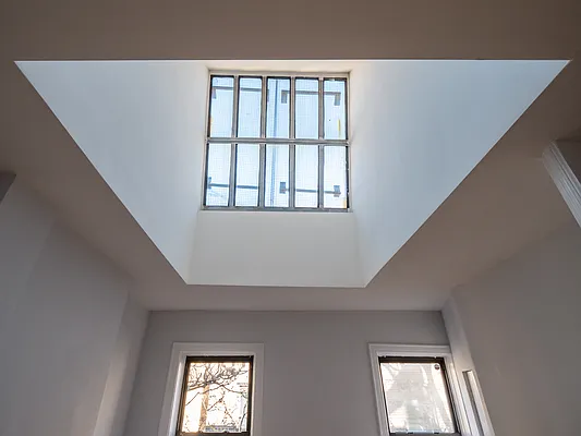 Rented by City Connections Realty | media 12