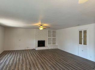 2820 E Garland Ave, Fresno, CA 93726