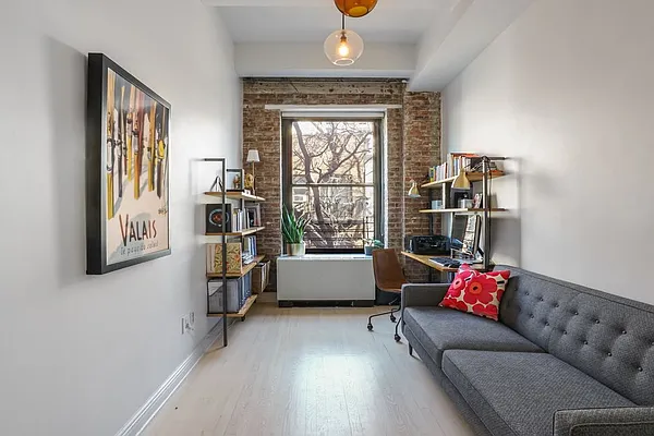 Rented by RHI Group | media 25