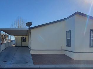 910 Montecito Dr, Pahrump, NV 89048
