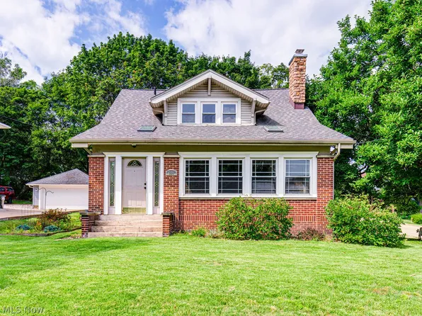 260 S Cleveland Ave, Mogadore, OH 44260