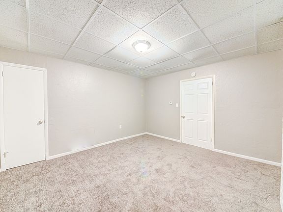 3rd image of 52 Ruth St #3