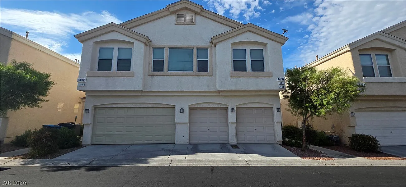 2 bed, 2.5 bath, 1167 sqft, $1,550 — Photo 1