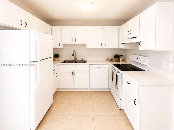 5th image of 96 SE Norfolk Blvd