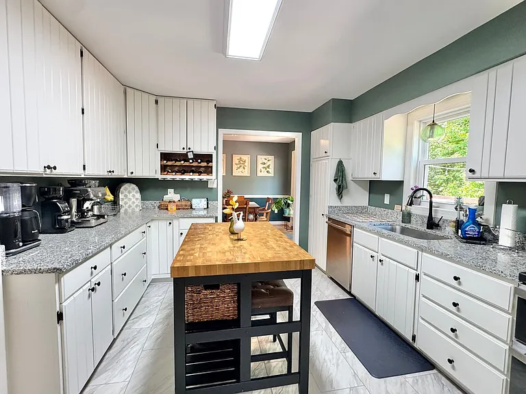 454 Widewater Rd — Photo 8
